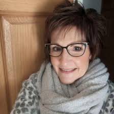 Laura Reinsmith's Instagram, Twitter & Facebook