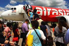 Sekarang ada cara yang lagi senang kalau nak buat pembetulan nama pada tiket penerbangan air asia. Cmpp Bersalin Nama Menjadi Airasia Indonesia Market Bisnis Com