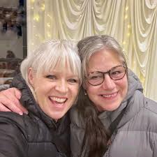 Oh wow big thank you to Berna Dean Holland for treating and introducing me  to this delicious dinner concert @triwoodc featuring @magnolia_buckskin!  Dinner was fab and this trio of uber talented ladies