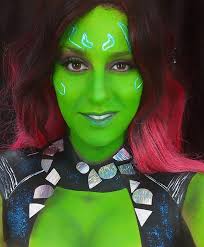 Guardians Of The Galaxy Gamora Kostum Selber Machen Maskerix De Halloween Kostum Selber Machen Kostume Selber Machen Karneval Kostum Selber Machen