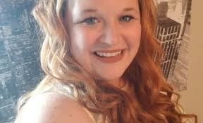 Holli Clark's Instagram, Twitter & Facebook