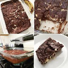There is no oil needed for this chocolate cake! Cheesecake Brownies For 62 Calories Each Volumeeating Easy Baking Recipes Desserts Low Calorie Desserts Low Calorie Cheesecake