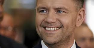 Jak spowolnić starzenie mózgu? Neurolog: codziennie robię te siedem rzeczy