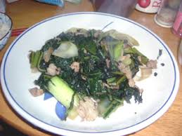 ふきの葉と豚肉とねぎの炒め物 おいしいもん食べたい