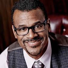 John Eric's Instagram, Twitter & Facebook