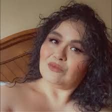 Roxanne Zavala's Instagram, Twitter & Facebook