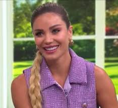 YO NO QUIERO TENER NINGÚN TIPO DE RELACIÓN CONTIGO” — así, sin anestesia,  #CLOVISNIENOW se las canta claritas a #AleskaGenesis EN VIVO en pleno  programa. 😳💥 “Hay relaciones que terminan mal… y