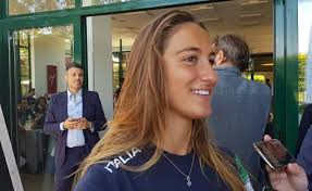 Jun 15, 2021 · gough stayed fairly even throughout the race and split a 31 on every single 50 except the first (29.80) and last (30.94). Esclusiva Simona Quadarella Katie Ledecky Ora E Lontana Ma A Tokyo 2020