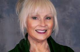 Melissa Corning's Instagram, Twitter & Facebook