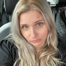 Erica Somers님(@djeboogey)의 게시물