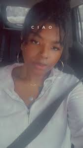 🌺Ms.Yonni Lee🌺