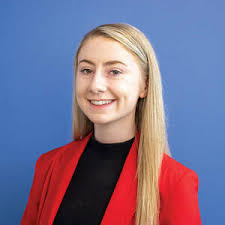 Laura Hession's Instagram, Twitter & Facebook