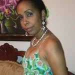 Elsa Heredia's Instagram, Twitter & Facebook