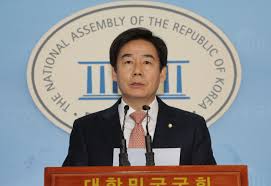 (용인=연합뉴스) 김인유 이영주 기자 = 경기 용인시 기흥구청 인근 상가에 리얼돌(사람의 신체를 본뜬 성인용품) 체험카페가 문을 열자 학부모를 비롯한 시민들의 허가취소 요청이 빗발치고 있다. ì´ìš©í˜¸ ë¦¬ì–¼ëŒ ì²­ì†Œë…„ì— ë¬´ë°©ë¹„ ë…¸ì¶œ ì„±ì¸ìš©í'ˆ ì‚¬ì´íŠ¸ 36 5 ì„±ì¸ì¸ì¦ ì—†ì´ íŒë§¤