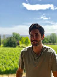 Haven T Learned To Code Yet This Digital Nomad Wants To Help Teaching Programs Interview Skills Programing Knowledge
