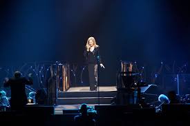 Barbra Streisand Performs At The Mgm Grand Garden Arena Las Vegas On November 2 2012 Now I Get To Cross That Off Mgm Grand Garden Arena Barbra Streisand Mgm