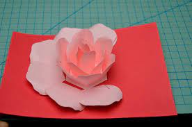 Each flower will be a little cup. Rose Flower Pop Up Card Tutorial Creative Pop Up Cards Pop Up Flower Cards Love Pop Up Cards Pop Up Valentine Cards