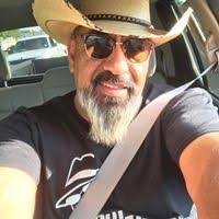 Roy Varela (royv2510)