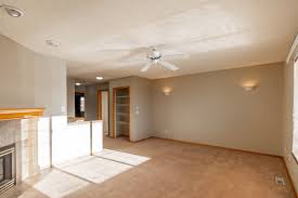 FOR RENT in Douglas Glen...$2395/month Welcome to 364 Douglas Glen Heath SE  This home is located