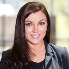 Lori Wilkins's Instagram, Twitter & Facebook