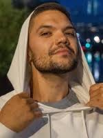 Love Is Blind' Stars Kyle Abrams and Deepti Vempati Split Days After  Confirming Romance