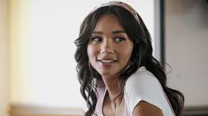 All American 2x02 "Speak Ya Clout"