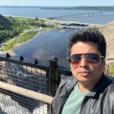 What does it mean to post to a group