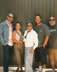 This year marks 10 years since my dad, Dr. Larry Neil Browning's passing  (jun7) and my 35th dance around the sun (jun9). I am feeling all of the  heavy emotions, spiritual signs