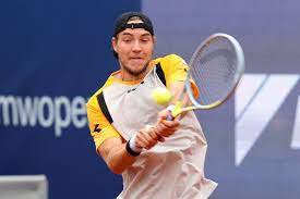 Speaking about form status and latest results, our algorythm has given dominik koepfer's form a 6/10. Jan Lennard Struff Beats Dominik Koepfer To Reach The Quarter Finals At The Bmw Open In Munich Ubitennis
