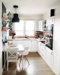 Just a few unexpected pieces, like a fabric bench and a bookshelf, help create a unique space that. Pin By Isabelvp On Apartment Kitchen Decorating Contemporary Kitchen Interior Kitchen Design Decor Kitchen Design Small