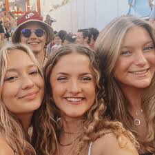 Ashley👼🏼 (@ashley.pridgeon) • Instagram फोटोहरू र भिडियोहरू