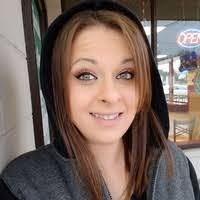 Samantha Kidwell's Instagram, Twitter & Facebook