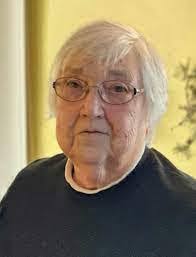 Phyllis Speir's Instagram, Twitter & Facebook