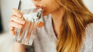 I sometimes get lightheaded or dizzy when i drink my coffee. Ever Felt Dizzy After Drinking Water Here S Why Mom With Five