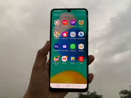 Samsung Galaxy M32 Price in India, Full ...