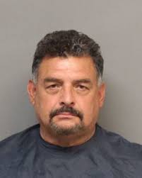 Man arrested outside Lincoln taking 11 pounds of meth to Iowa, deputies say