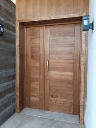Promo Tn Porte D Entree En Bois Chene En 2020 Porte Entree Bois Portes En Bois Modernes Porte Bois Exterieur