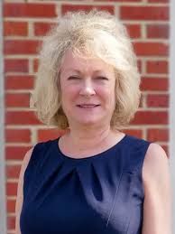 Deborah Lovelace's Instagram, Twitter & Facebook