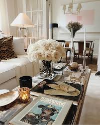 La Sofisticata Chicago Home Di Josh Young Decor Inspiration At Home With Josh Young Chicago Cool C Apartment Interior Design Home Decor Interior Design