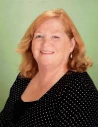 Linda Tindle's Instagram, Twitter & Facebook