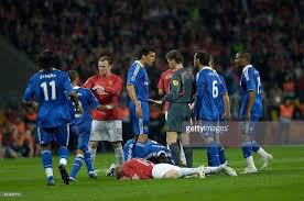 A case the referee tom henning övrebö left at chelsea being eliminated this victory to the worth of the barsa who sincerely did not deserve to win because th. Pin By Rafael Xavier Vicente On Uefa Champions League Michael Ballack Uefa Champions League Soccer Field