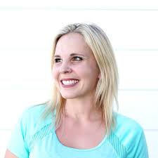 Book a FREE strategy session with me today! SCHEDULE NOW