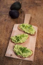 Rezept Fur Einen Wurzigen Aufstrich Mit Avocado Kren Rezept Rezepte Superfood Rezepte Zuckerfreie Rezepte