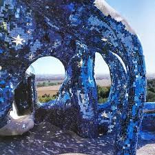 Niki De Saint Phalle The Tarot Garden Capalbio Tuscany Niki De Saint Phalle Was An Interesting And Wonderful Artist Known Mai The Magicians Sculptures Art