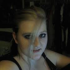 Lauren Rowell (masochisticangel007)