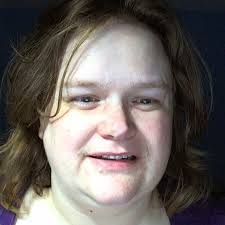 Mindi Brown's Instagram, Twitter & Facebook