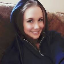 Sarah Stogsdill's Instagram, Twitter & Facebook