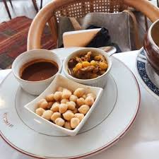 En tant que fan de couscous , je vous recommande chaudement cette adresse ! Le Caroubier 21 Photos 27 Reviews Moroccan 82 Bd Lefebvre Paris France Restaurant Reviews Phone Number Yelp