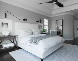 Whether it is the placement or style of a fireplace, or ideas for how to incorporate contemporary decor, there is something for you. Modern Contemporary Master Bedroom Interior Decorilla