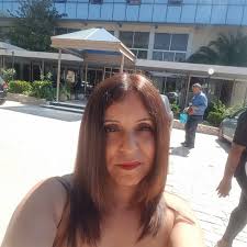 We have asked so many times for people to stay at home save lives and help  the NHS! Stonegrove Park today... Our already overstretched police have  been called multiple times to deal